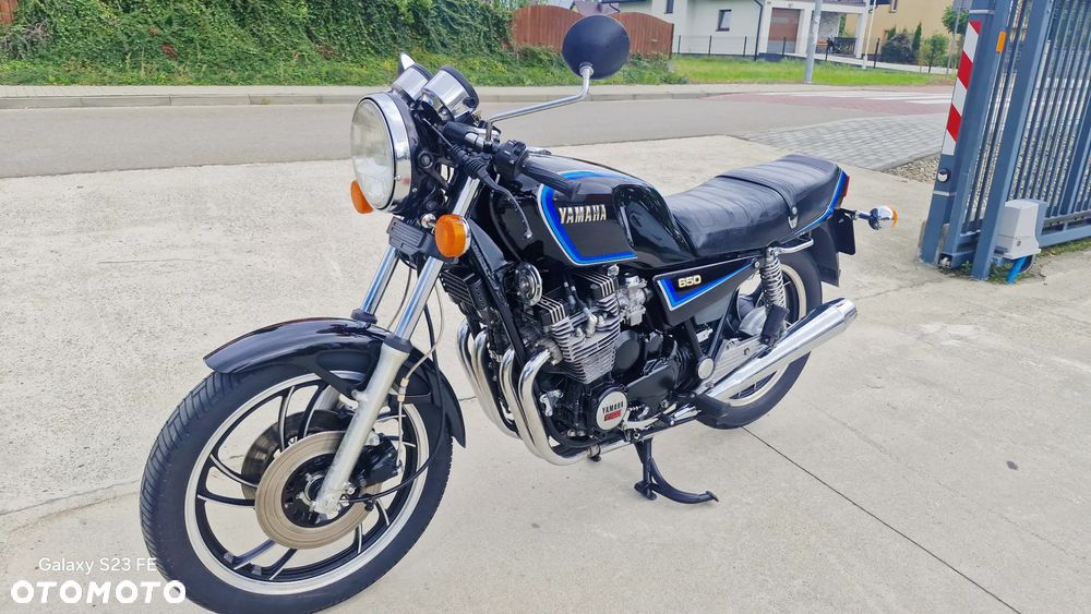 Yamaha XJ - 3