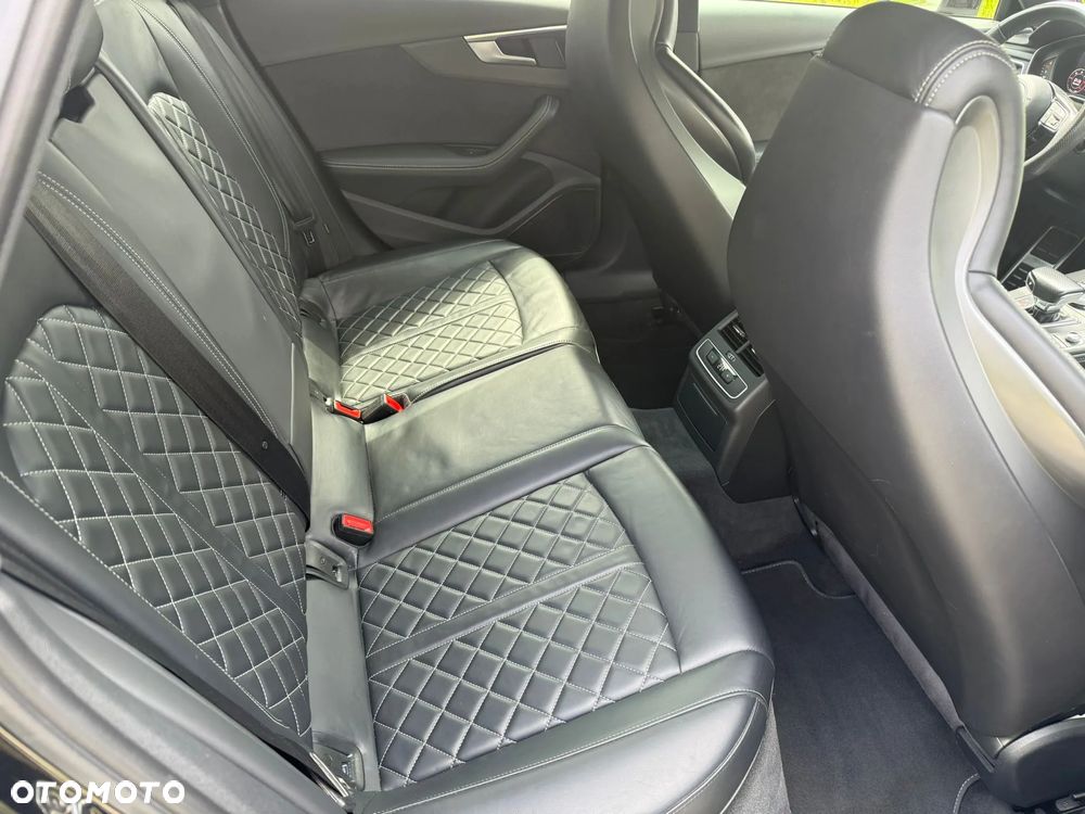 Audi A4 Avant - 15