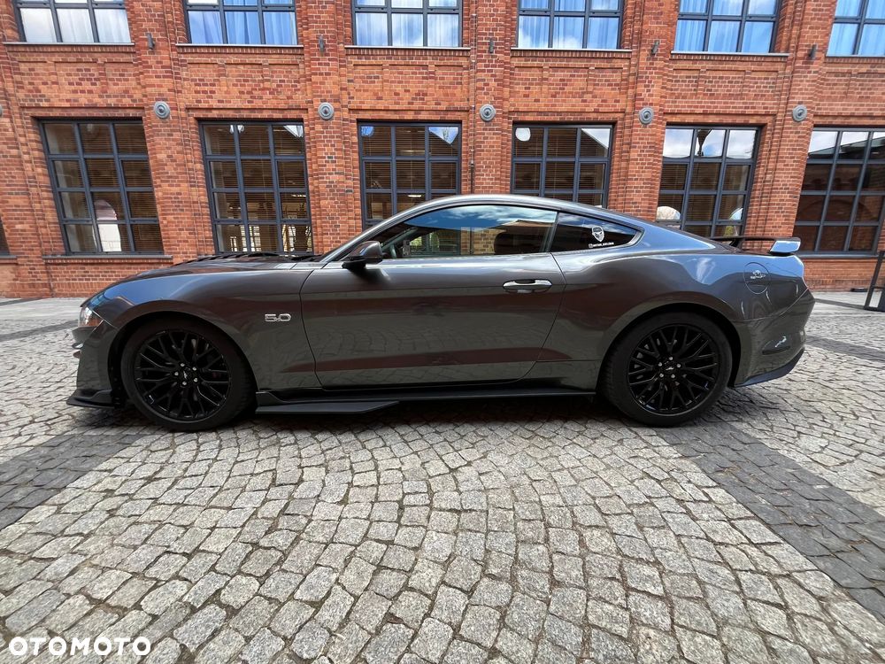 Ford Mustang - 5