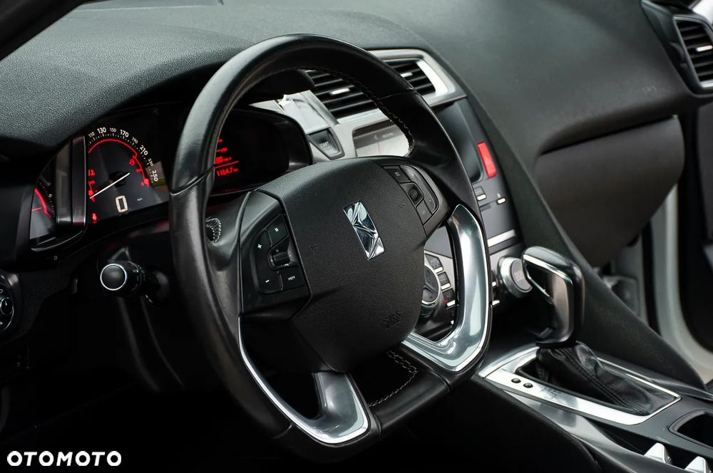 DS Automobiles DS 5 - 25
