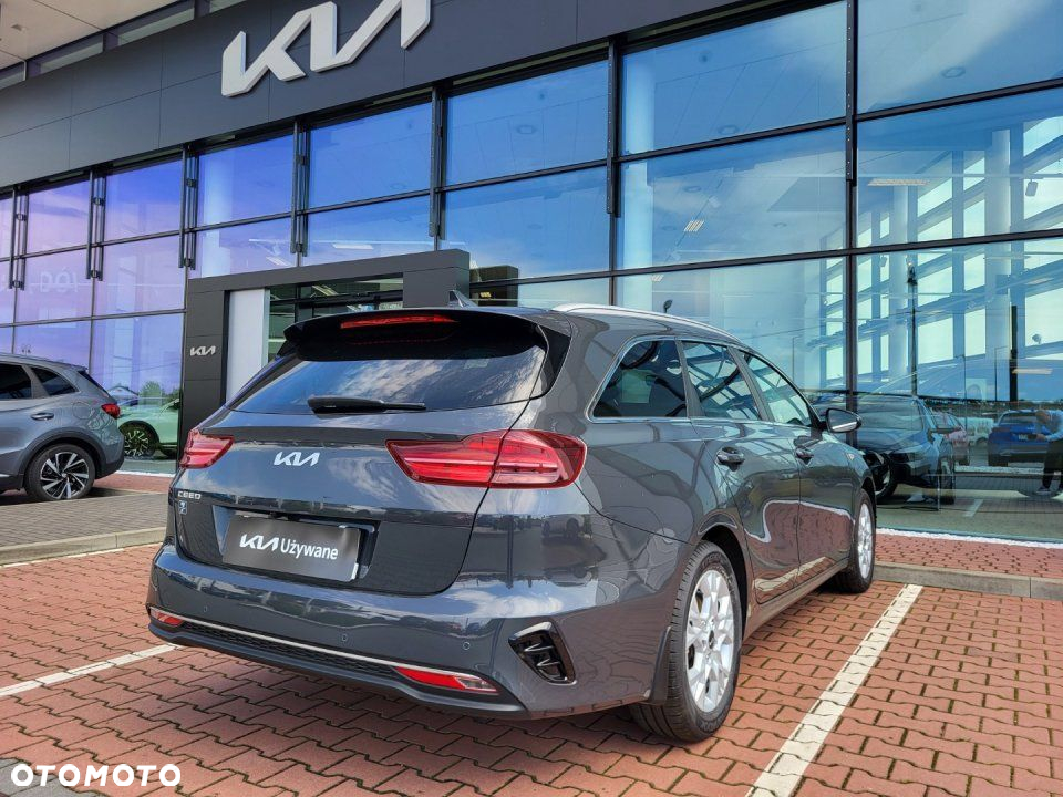 Kia Ceed - 5