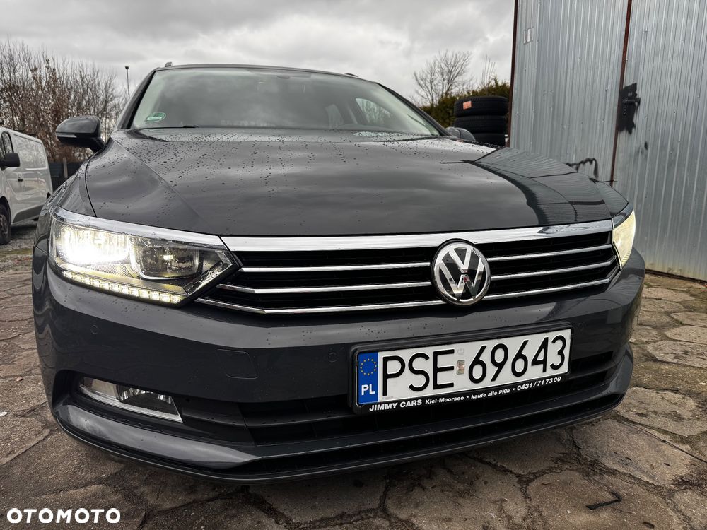Volkswagen Passat 1.6 TDI (BlueMotion Technology) Comfortline - 17
