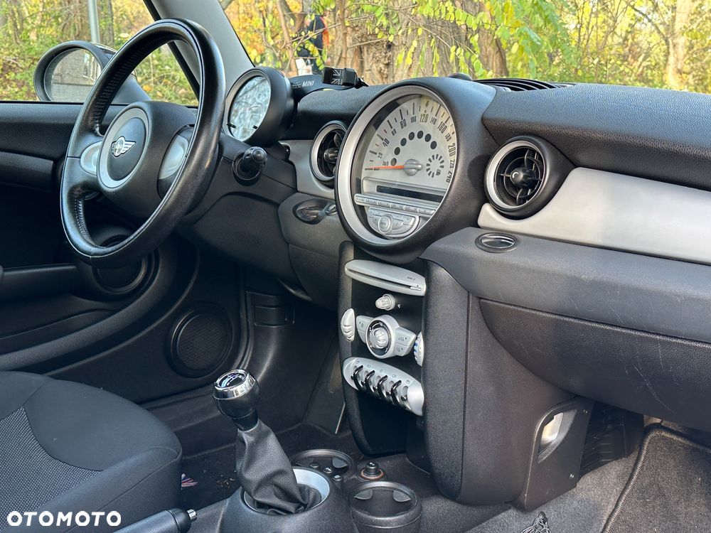 MINI ONE Standard - 16