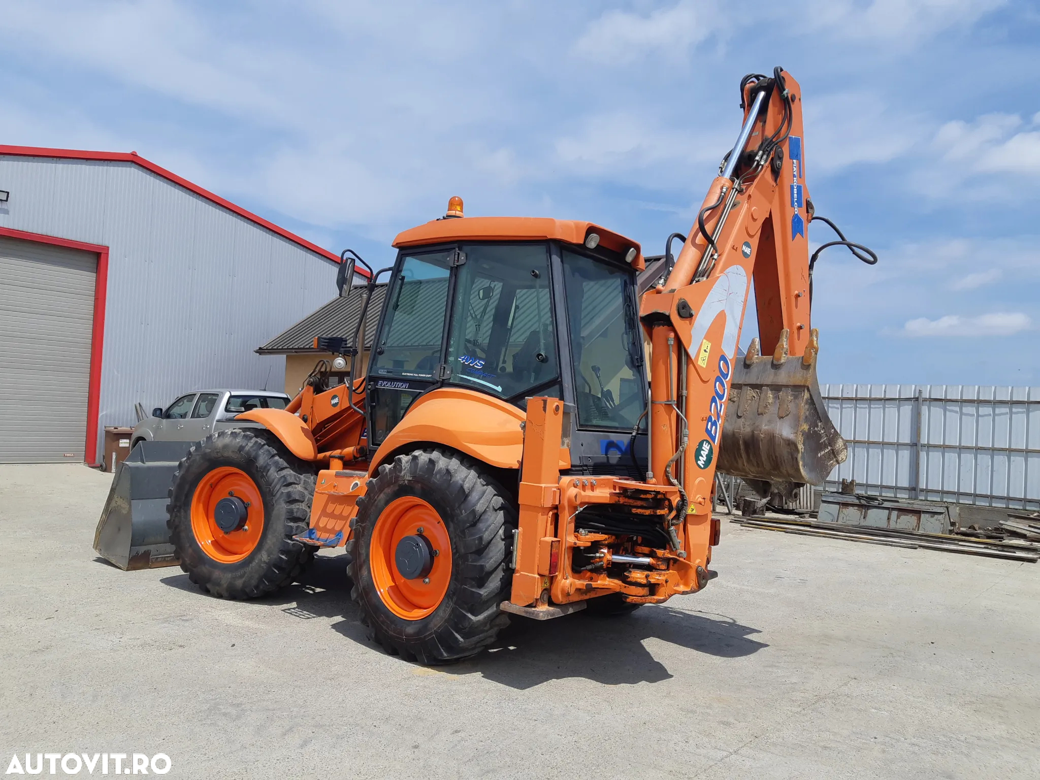 FIAT KOBELCO B200 - 9
