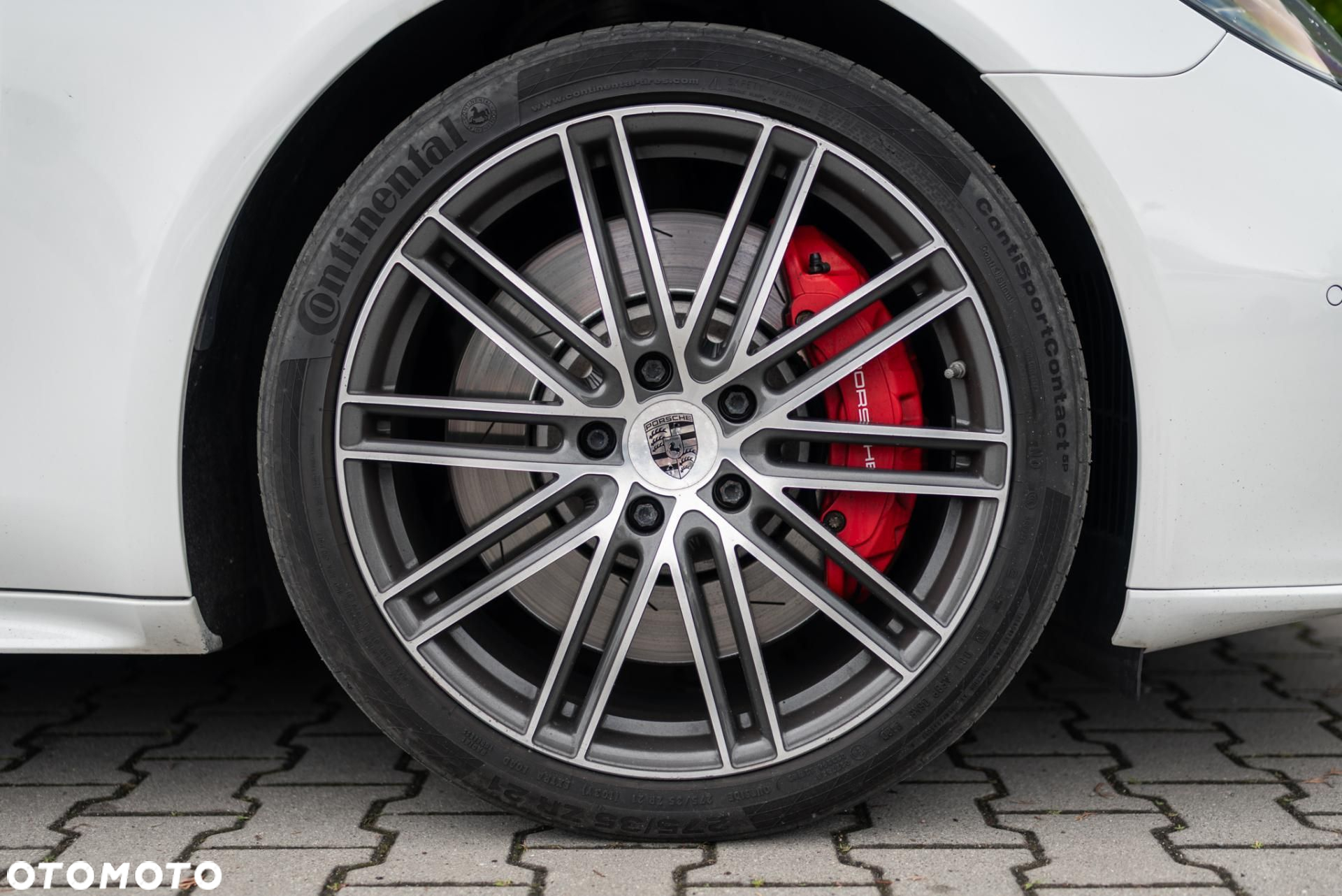 Porsche Panamera - 39