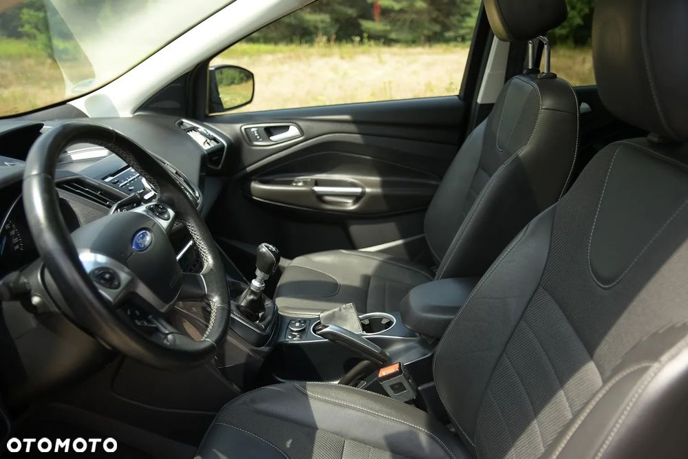Ford Kuga 2.0 TDCi 4x4 Individual - 24
