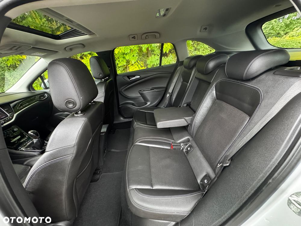 Opel Astra 1.6 D Start/Stop Innovation - 7