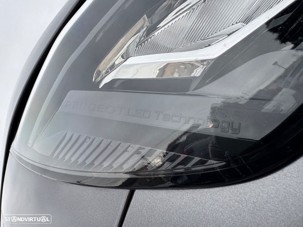 Peugeot 2008 - 20