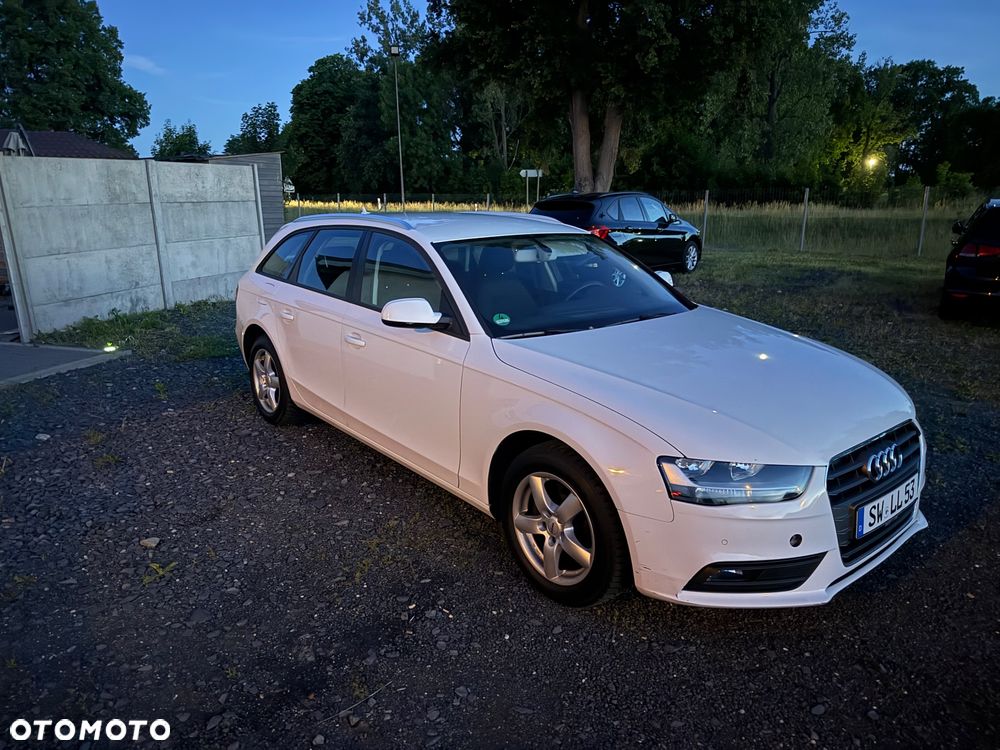 Audi A4 Avant 2.0 TDI DPF clean diesel Attraction - 2