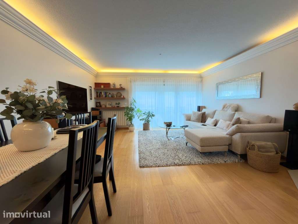Apartamento T4 com Garagem box, na Amadora - Grande imagem: 2/26