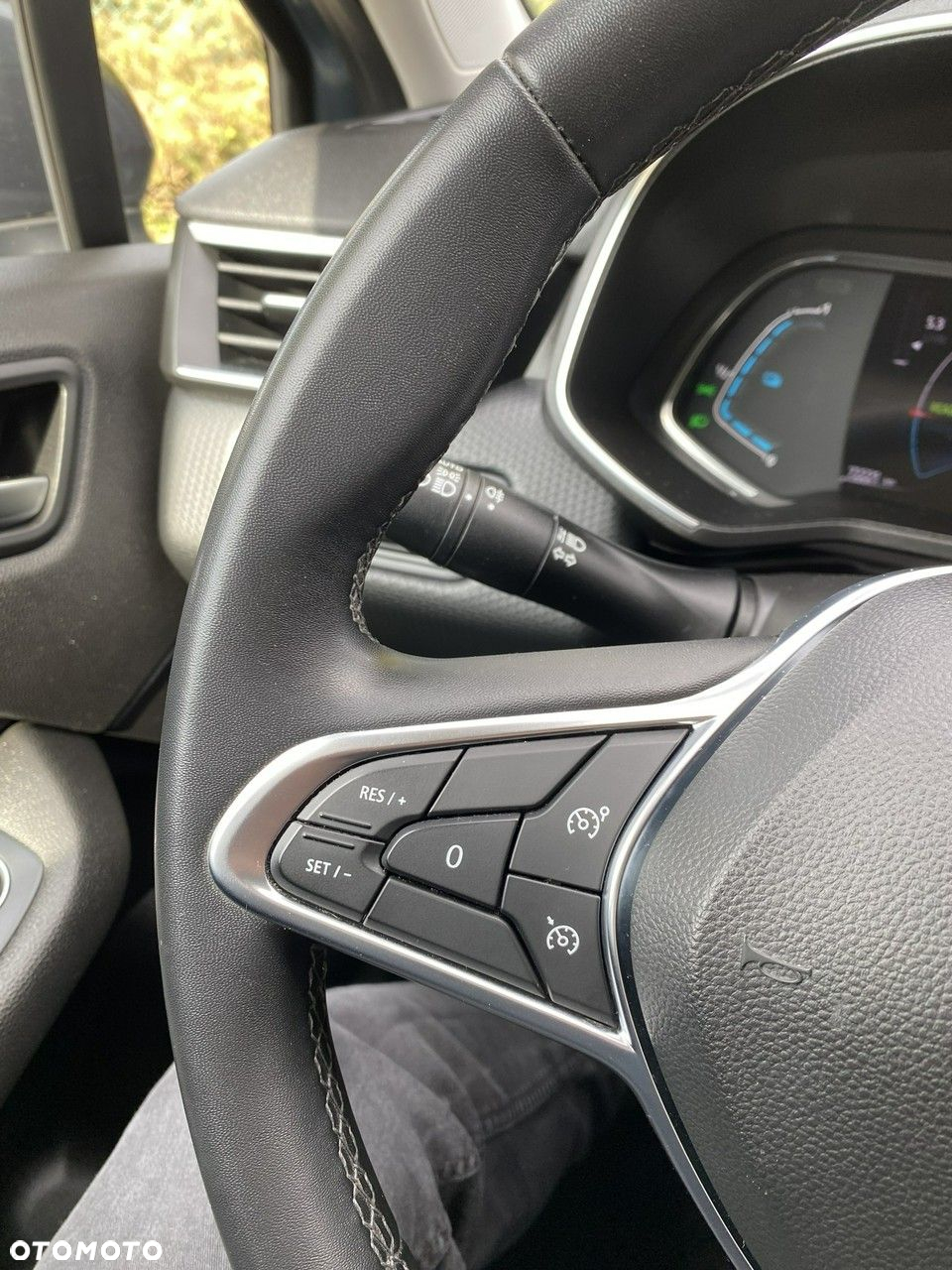 Renault Clio - 17