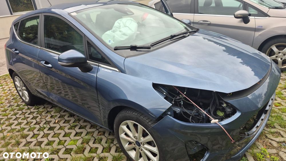 Ford Fiesta 1.0 EcoBoost S&S TITANIUM - 10