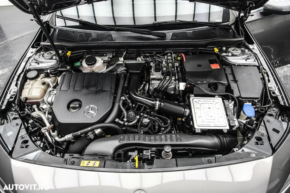 Mercedes-Benz A 250 e Aut. - 24