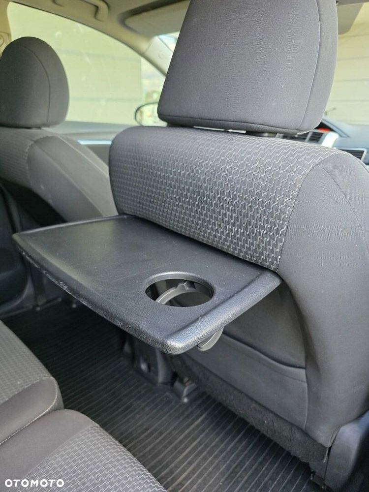 Toyota Verso - 21