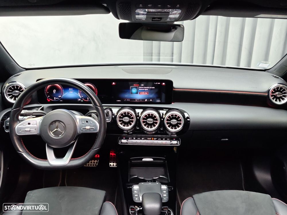 Mercedes-Benz A 200 Limousine d AMG Line Aut. - 11