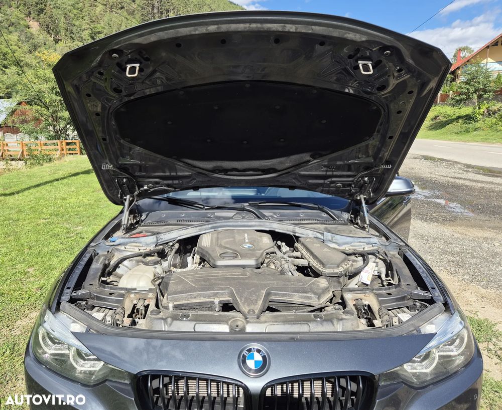 BMW Seria 3 320d Touring Aut. M Sport - 13