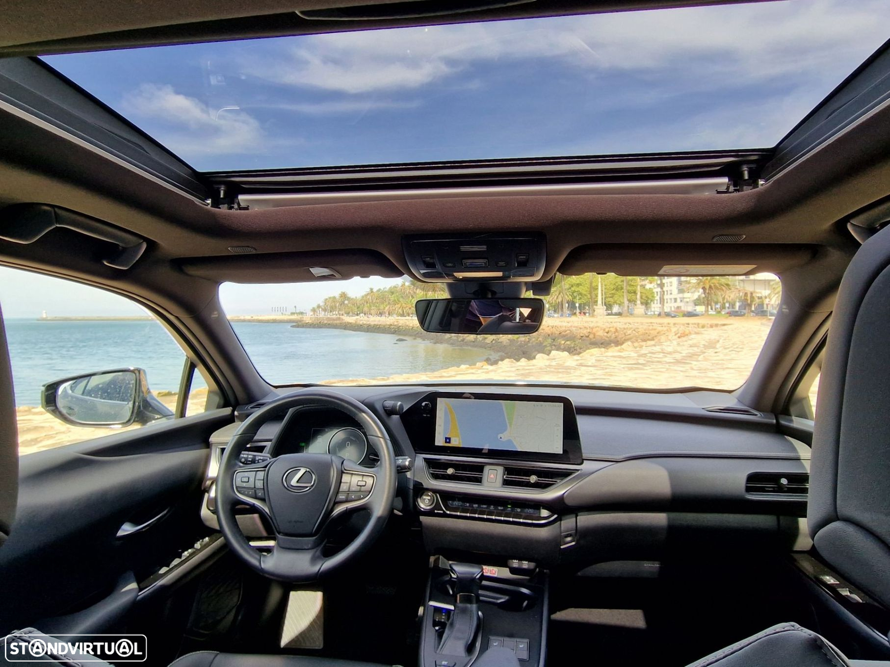 Lexus ux-250h Sport (Ecrã 12.3) - 13