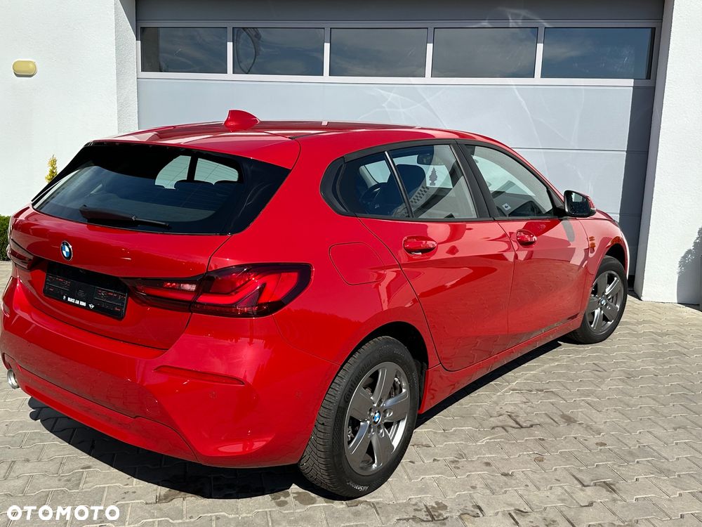BMW Seria 1 116I 2024 photo 5