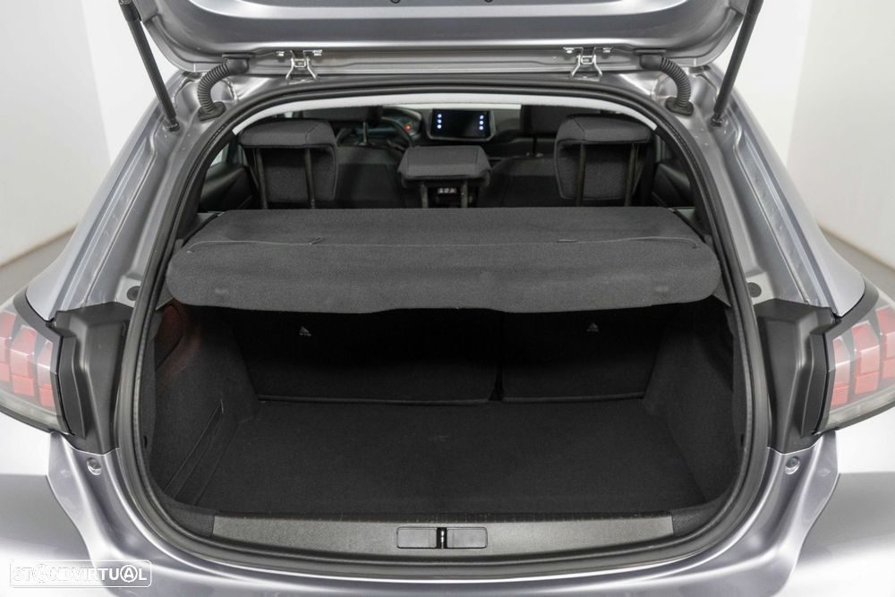 Peugeot e-208 50 kWh Active Pack - 28