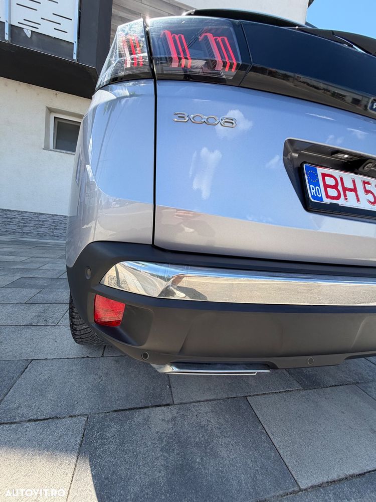 Peugeot 3008 PHEV 300 EAT8 4X4 GT - 23