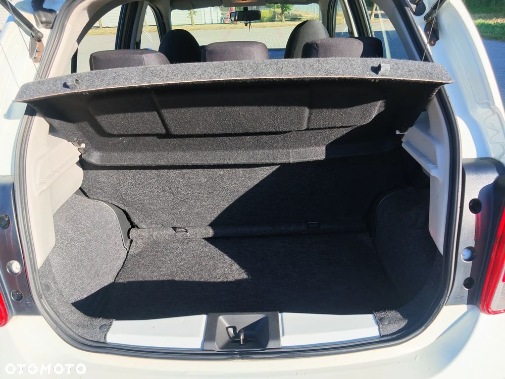 Nissan Micra 1.2 30 Jahre Edition - 14