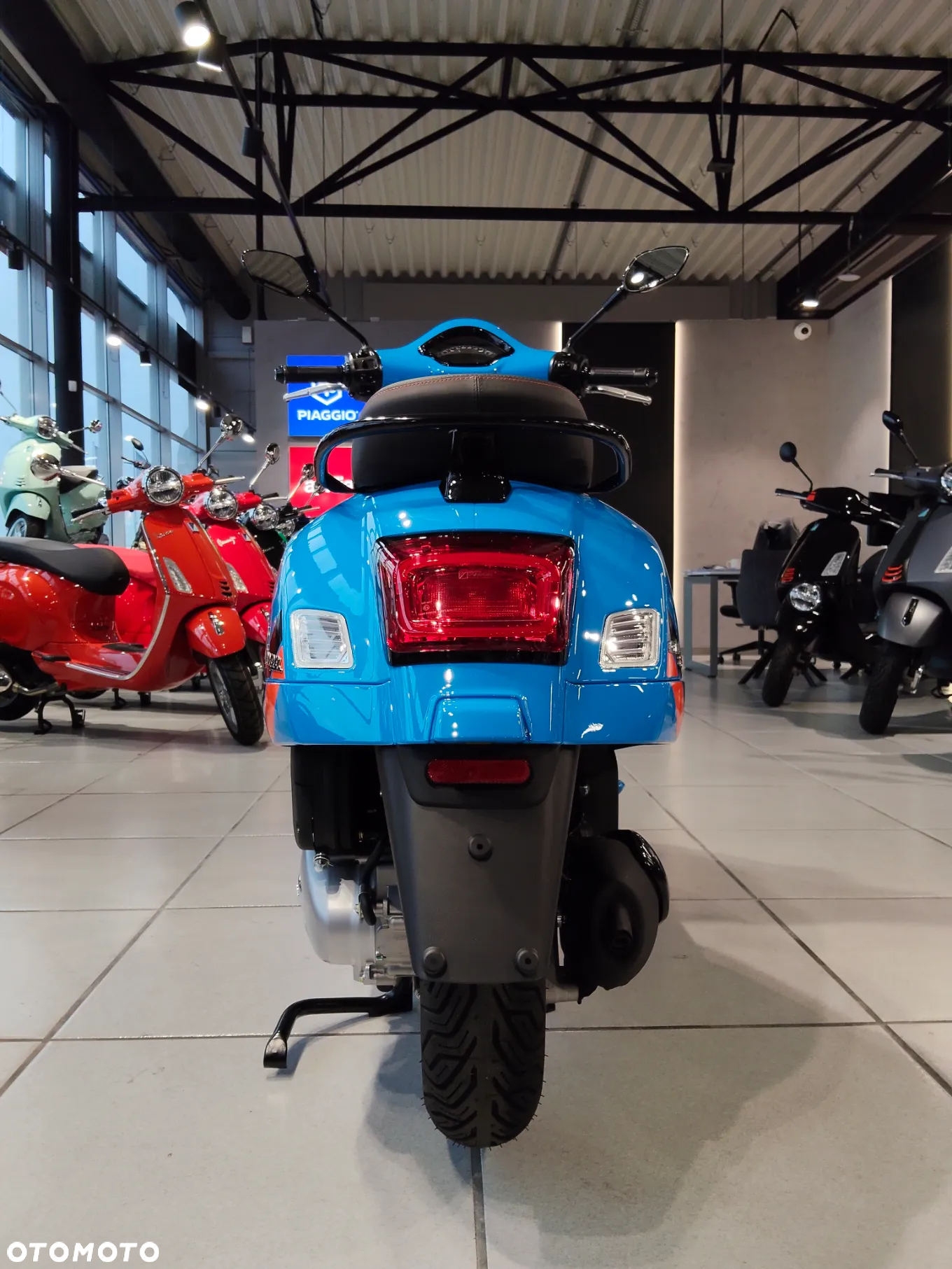 Vespa GTS - 5