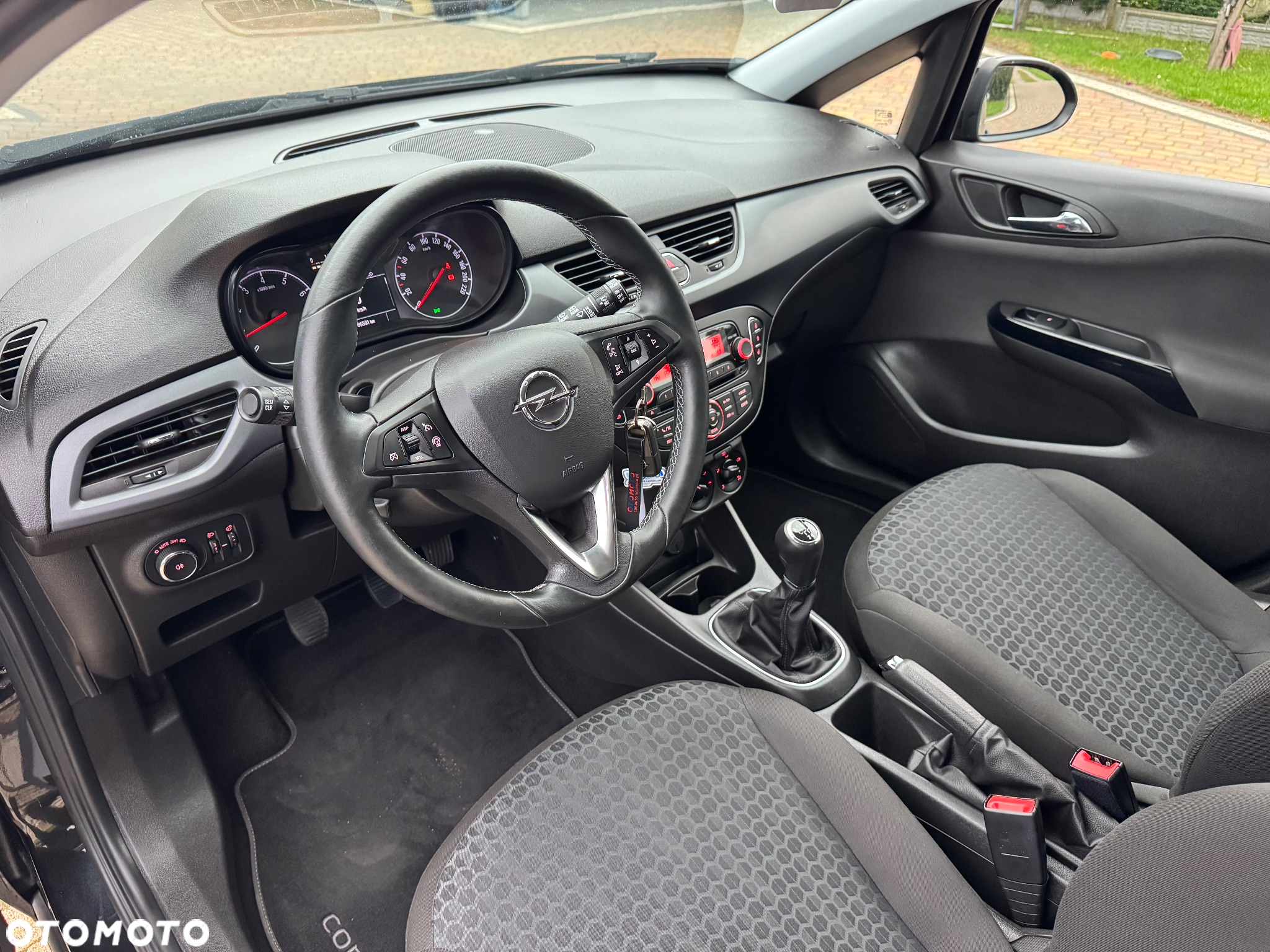 Opel Corsa - 36