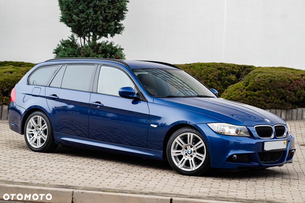 BMW Seria 3 320d DPF Edition Sport - 3