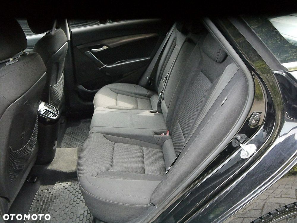 Hyundai i40 1.7 CRDi Comfort - 22