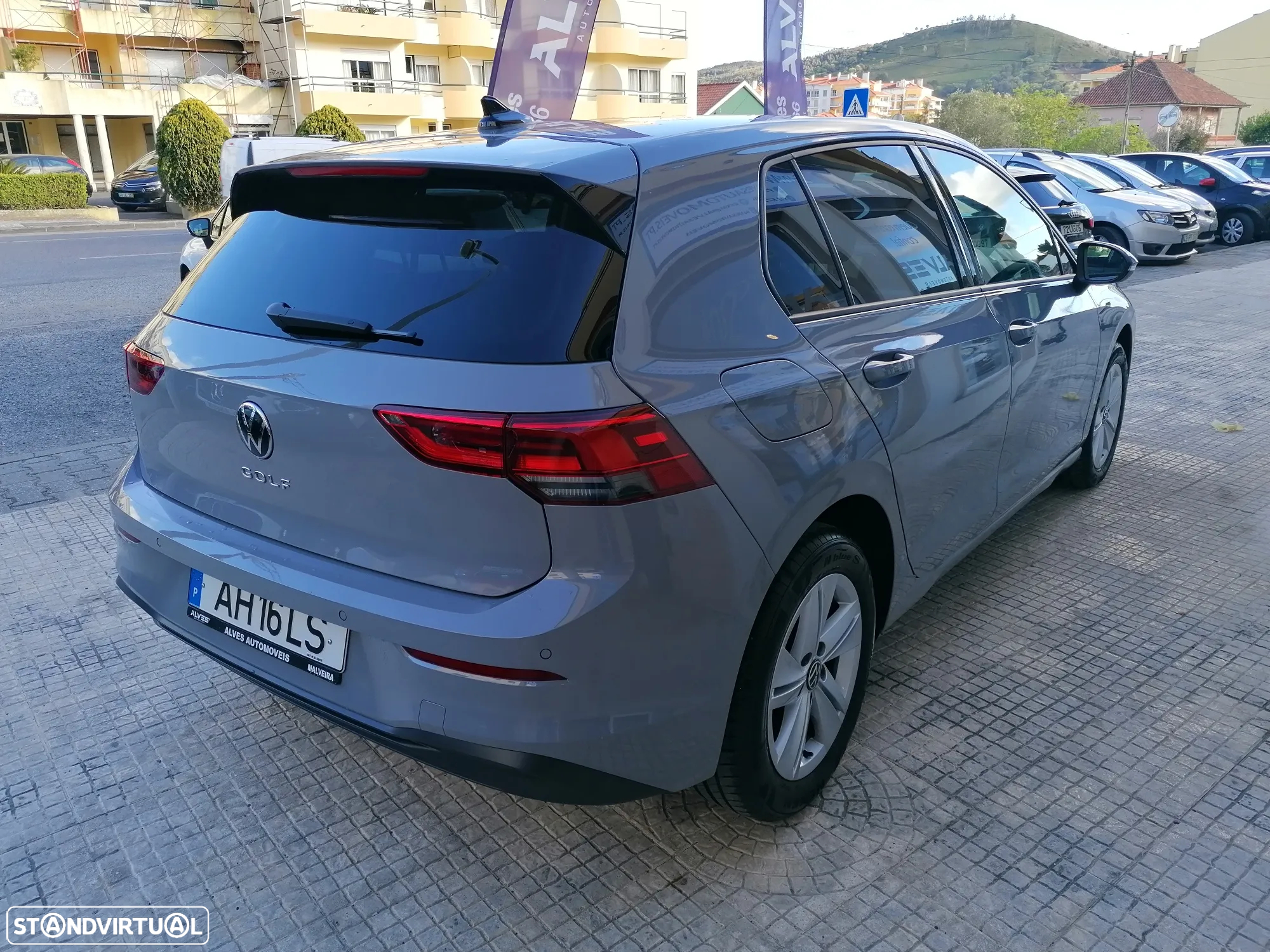 VW Golf 1.0 TSI Life - 24