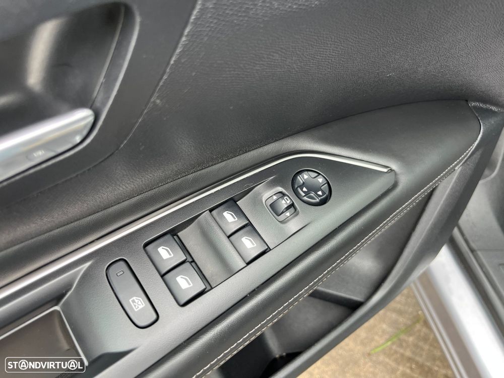 Peugeot 3008 1.6 BlueHDi Allure - 15