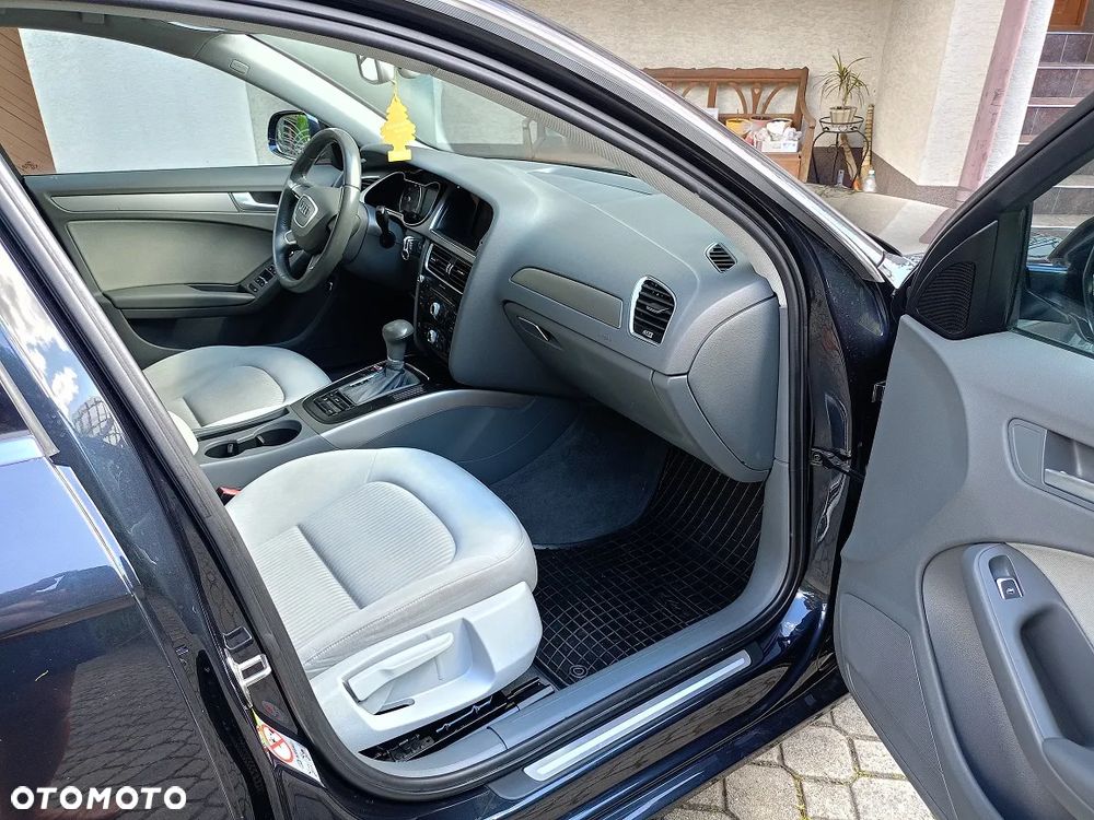 Audi A4 Limousine 2.0 TDI DPF multitronic Ambiente - 7