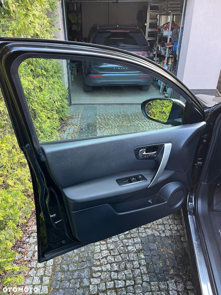 Nissan Qashqai 2.0 dCi 4x4 Tekna - 12