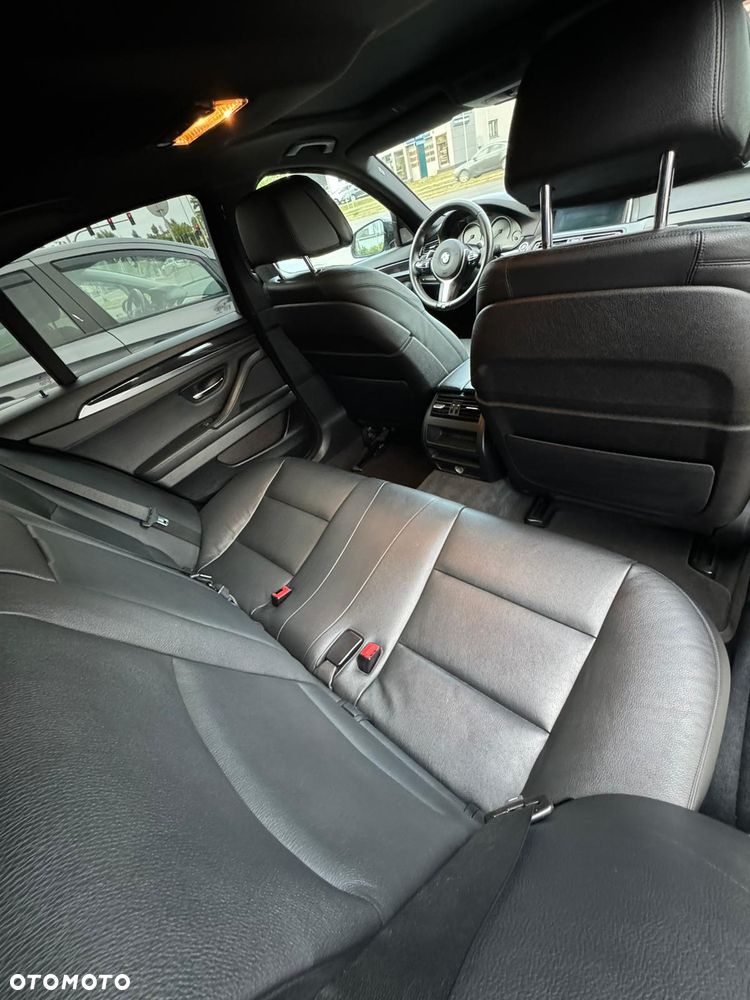 BMW Seria 5 535d xDrive - 4