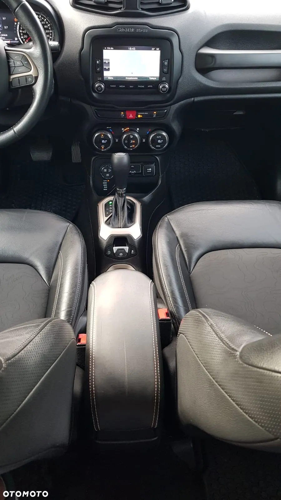 Jeep Renegade - 24