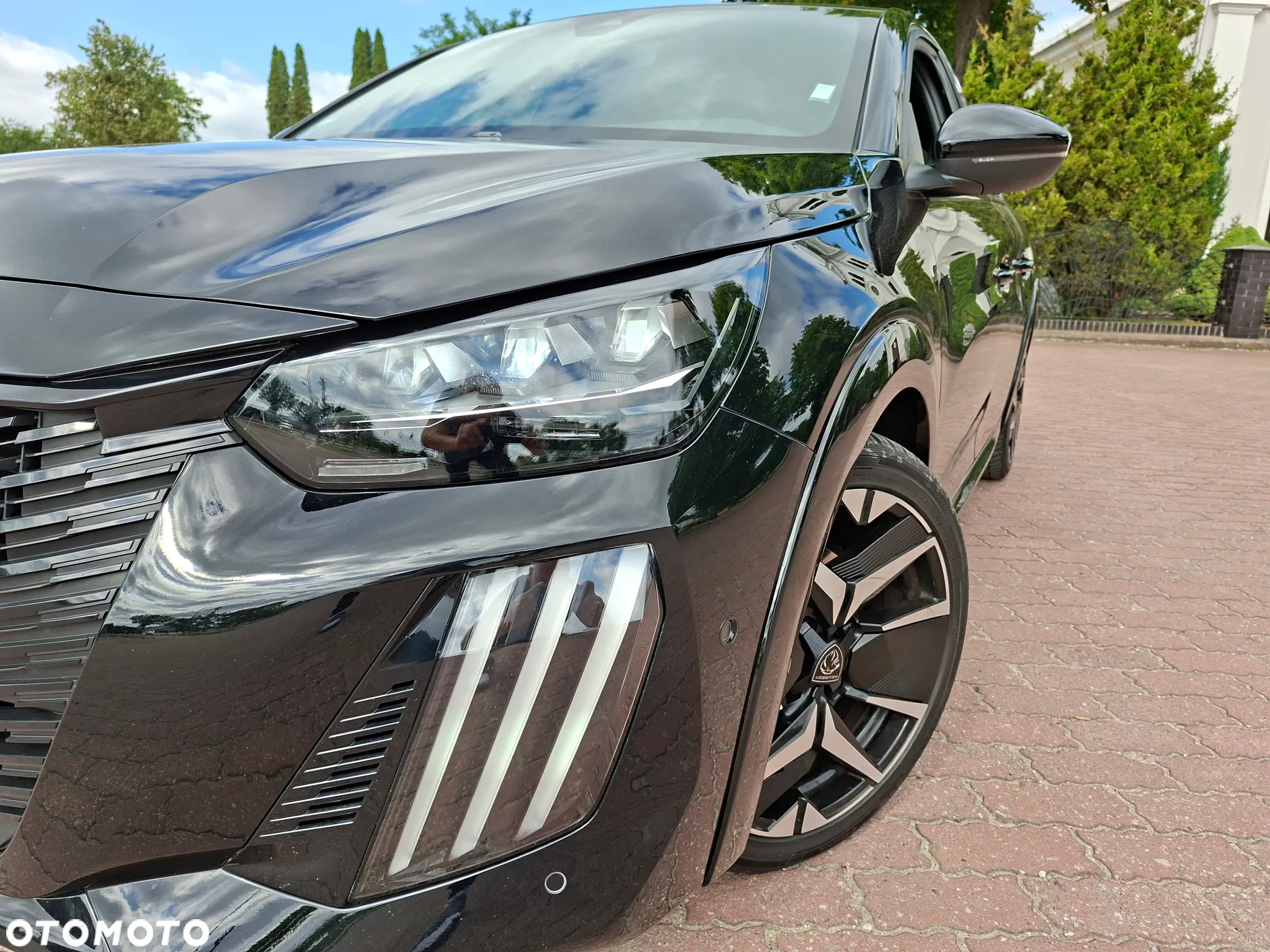 Peugeot 208 Hybrid 136 e-DSC6 GT - 5