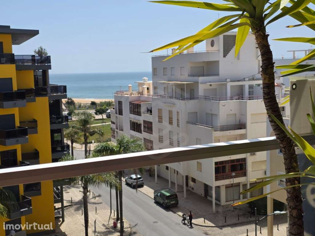 Apartamento T2 com vista mar, a 150m da Praia do Forte Novo - Quart... - Grande imagem: 4/26