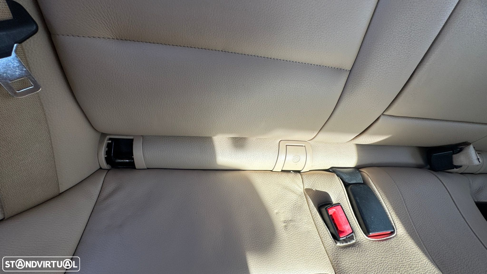 BMW 520 d Exclusive Auto 123g - 29