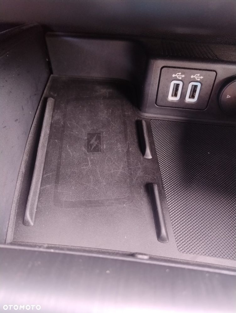 Ford Focus 1.5 EcoBoost ST-Line X - 19