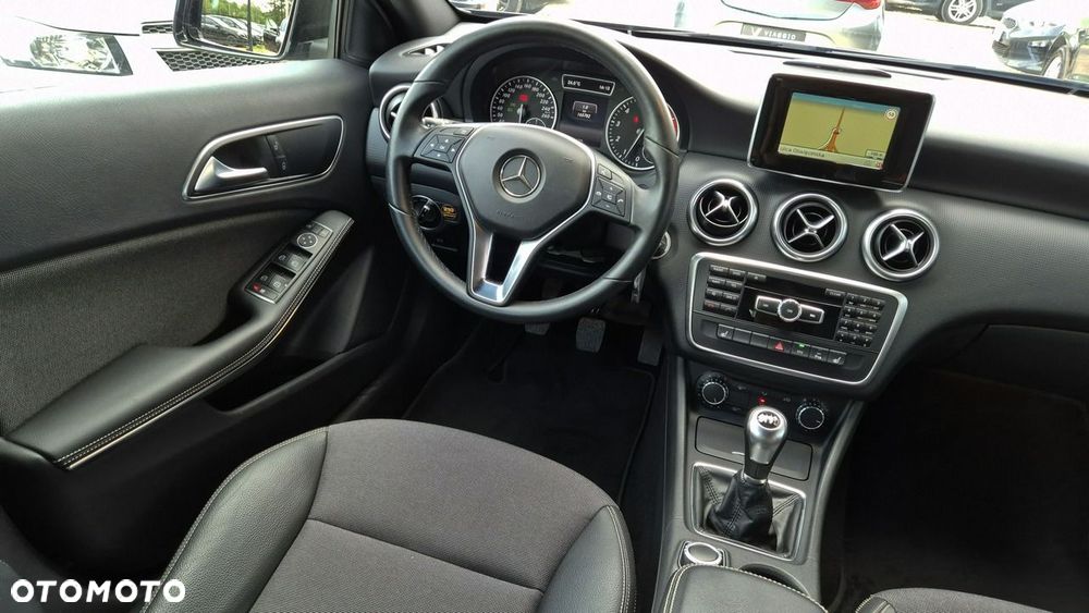 Mercedes-Benz Klasa A 180 Urban - 26