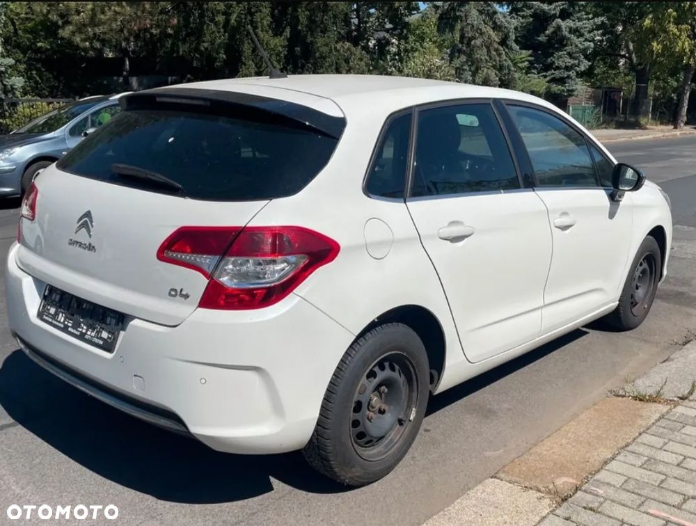 Citroën C4 PureTech e-THP 130 Exclusive - 3