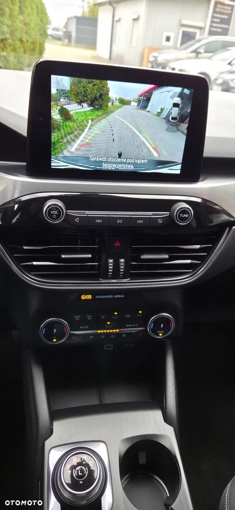 Ford Kuga - 30