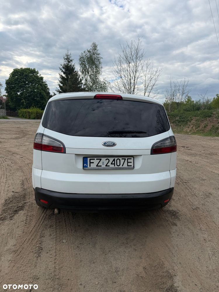 Ford S-Max - 4