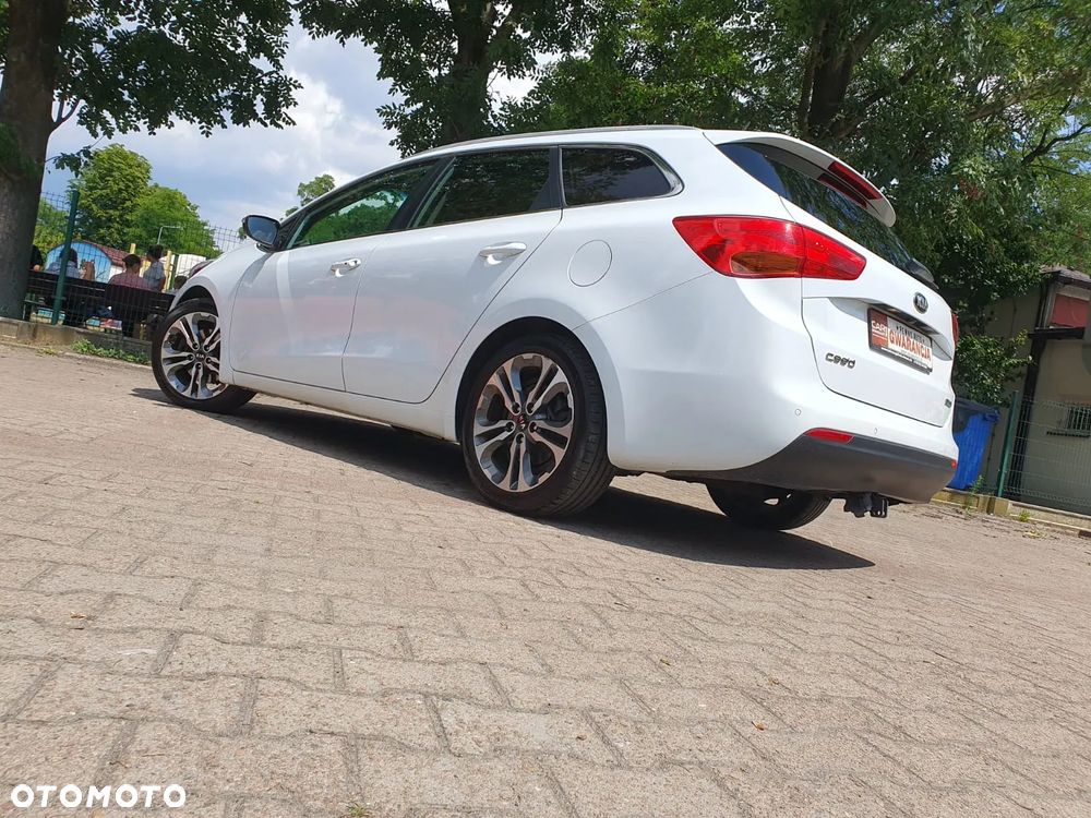 Kia Ceed 1.6 GDI XL - 6