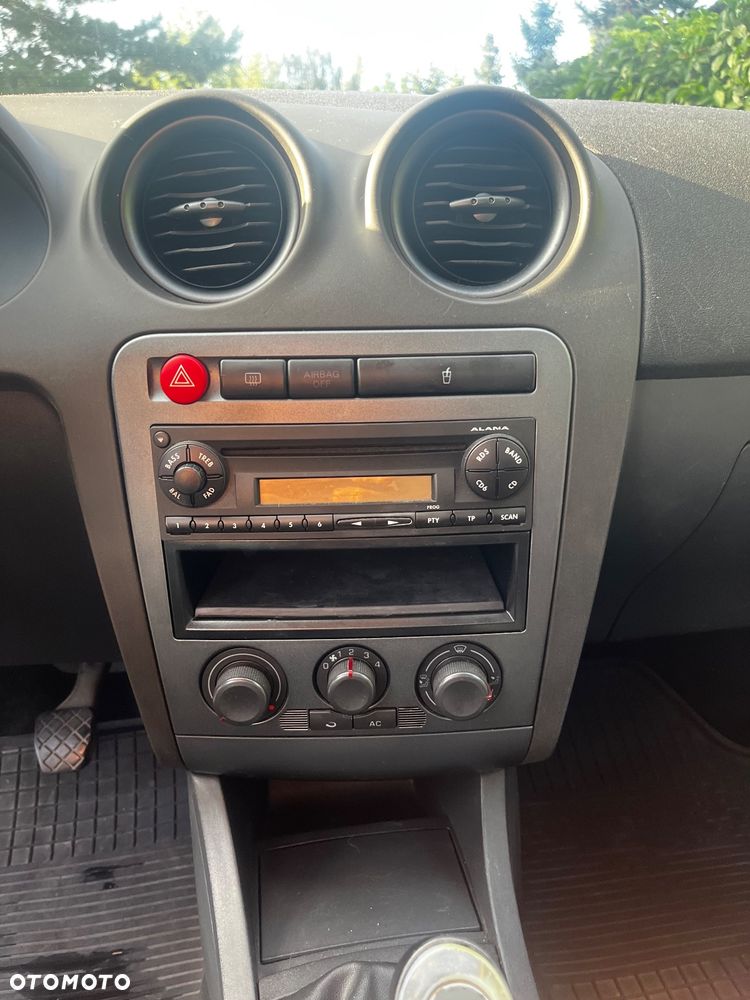 Seat Ibiza 1.4 16V Fresc - 10