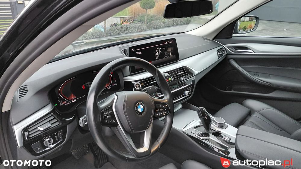 BMW Seria 5 518d Luxury Line sport - 22