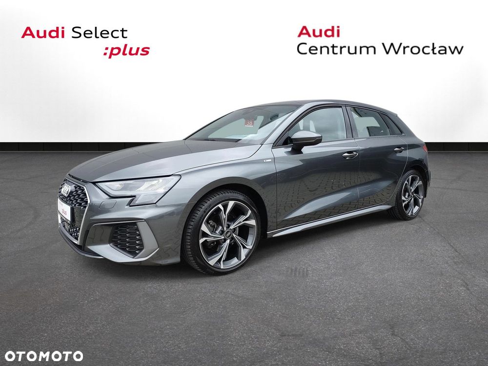 Audi A3 Sportback - 1
