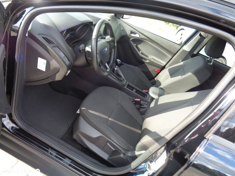 Ford Focus 1.5 TDCi Titanium - 11