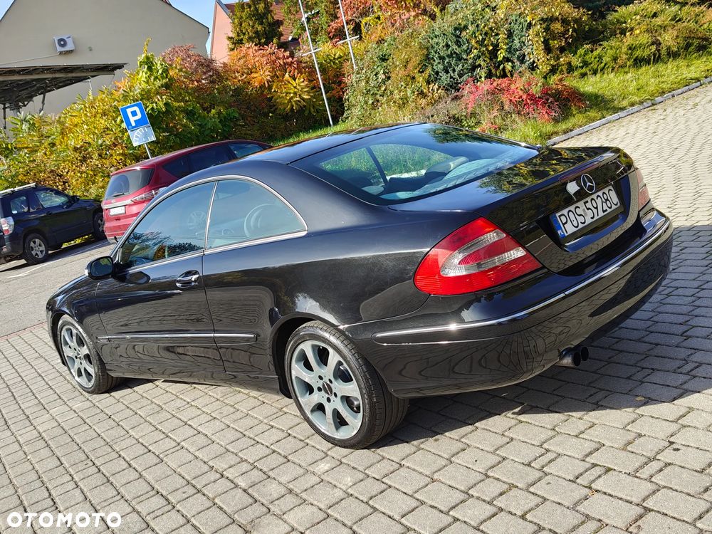 Mercedes-Benz CLK - 20