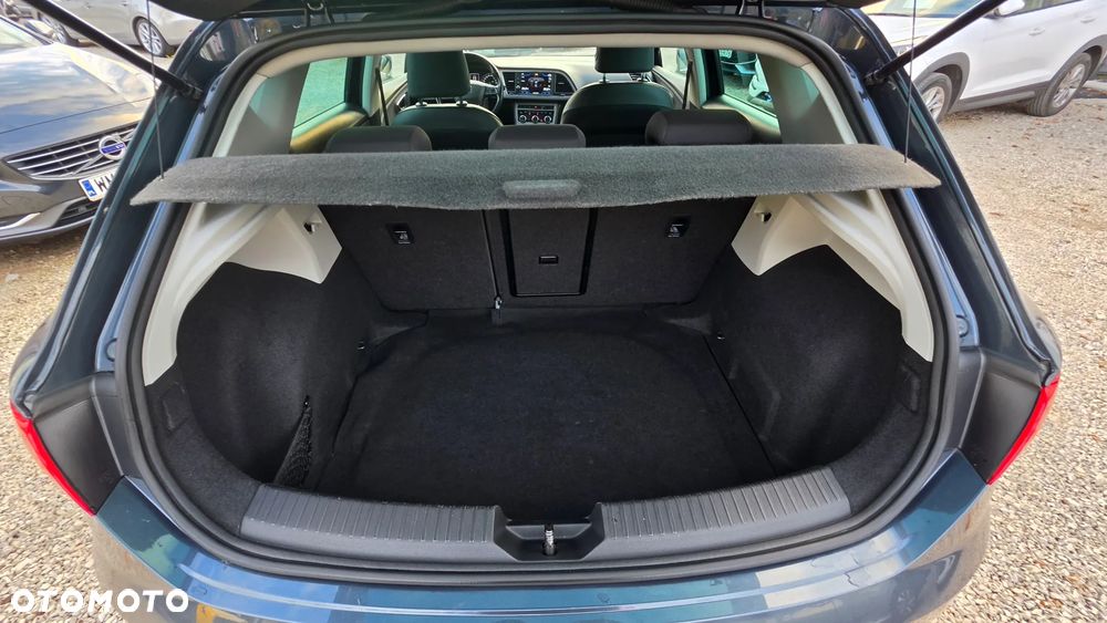 Seat Leon 1.5 eTSI Xcellence DSG - 35
